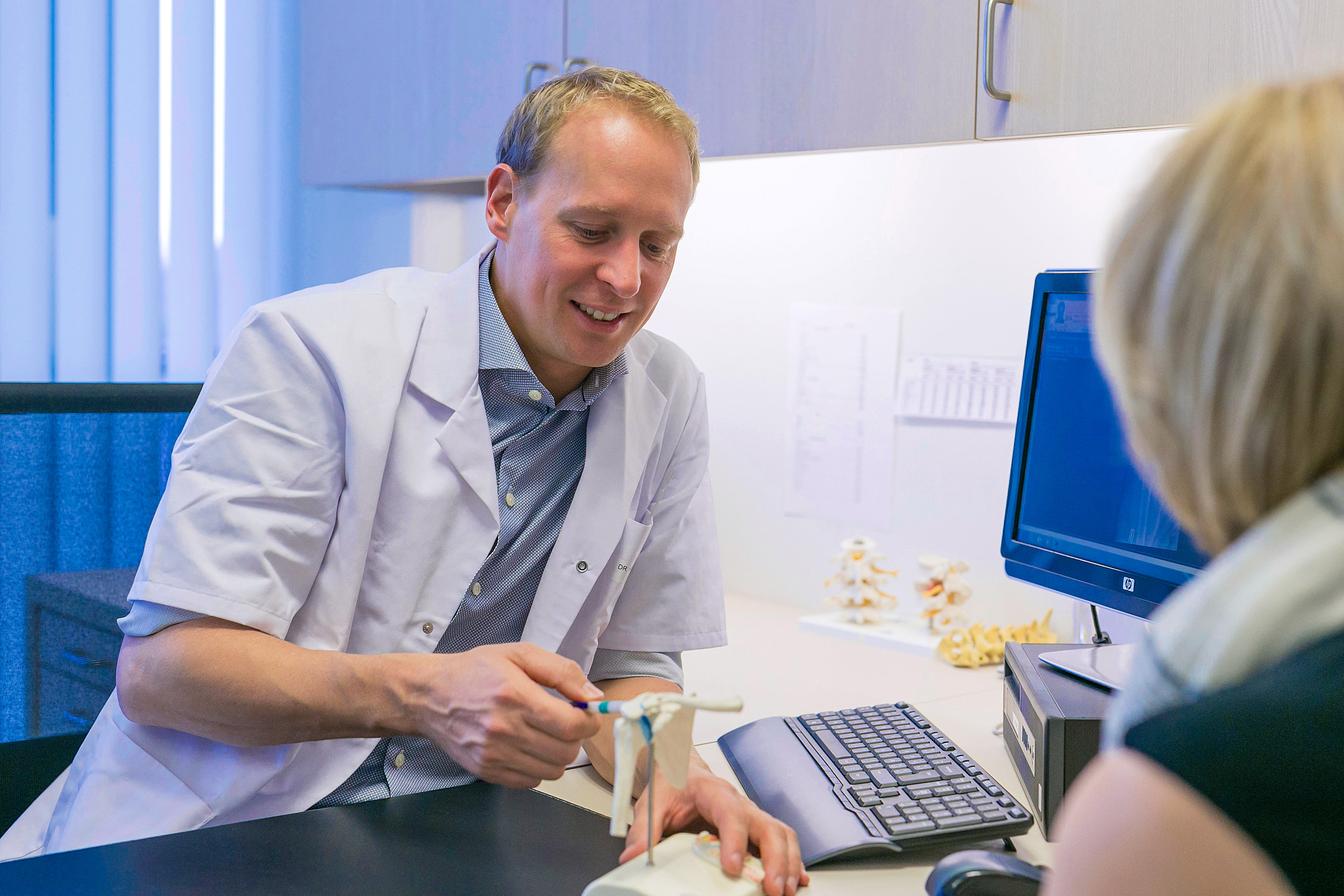 Orthopedie Turnhout arts met patiënt